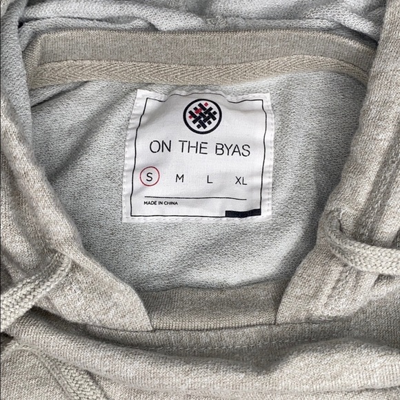 COPY - PacSun Lightweight Hoody - Picture 6 of 7